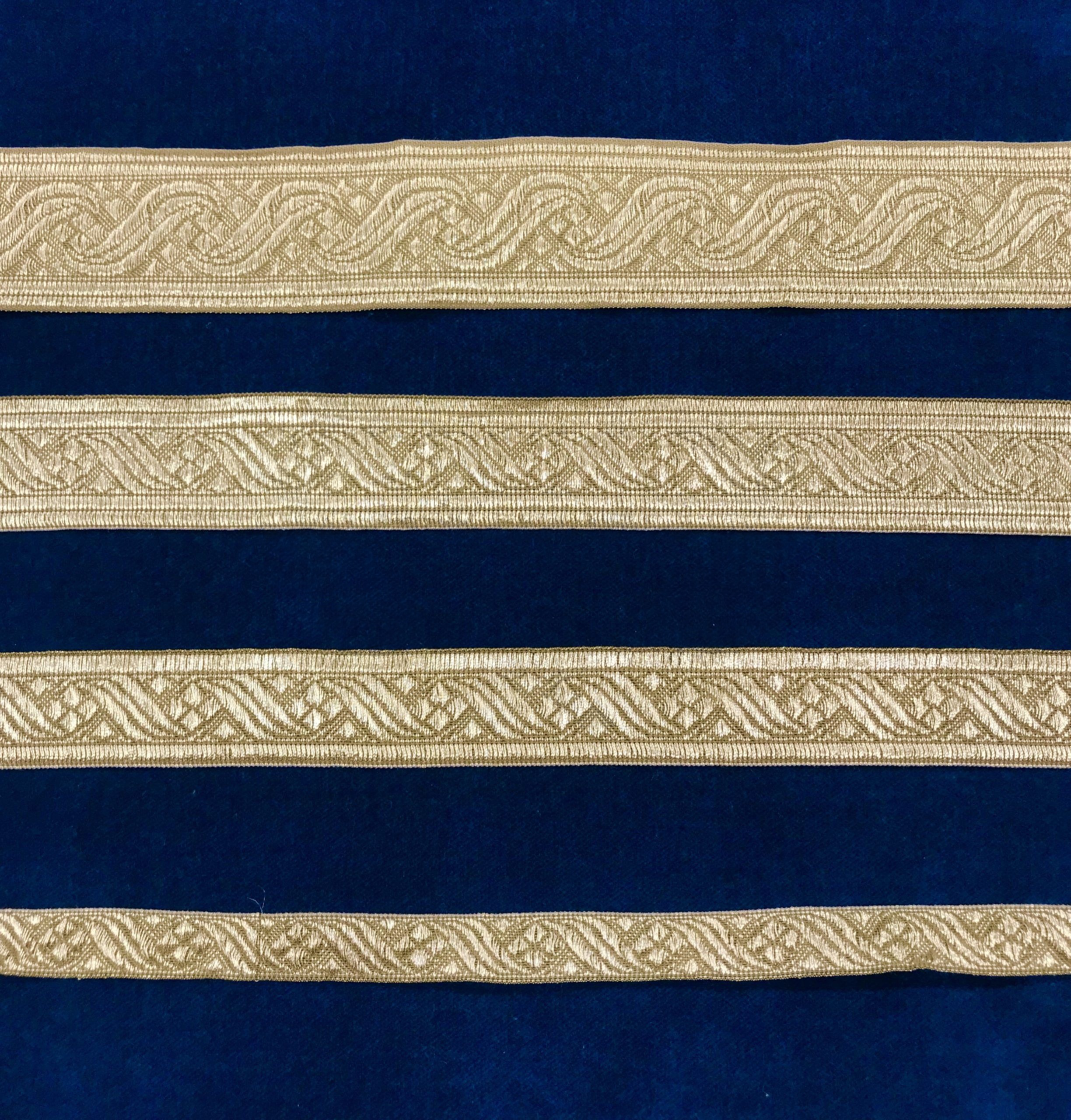 Galón Dorado Rombos Oro